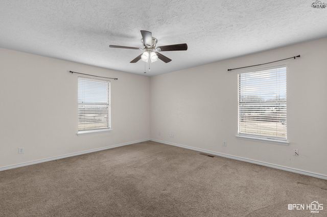 1603 YUCCA STREET, Iowa Park, TX 76367