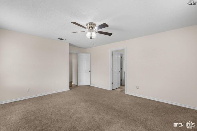 1603 YUCCA STREET, Iowa Park, TX 76367