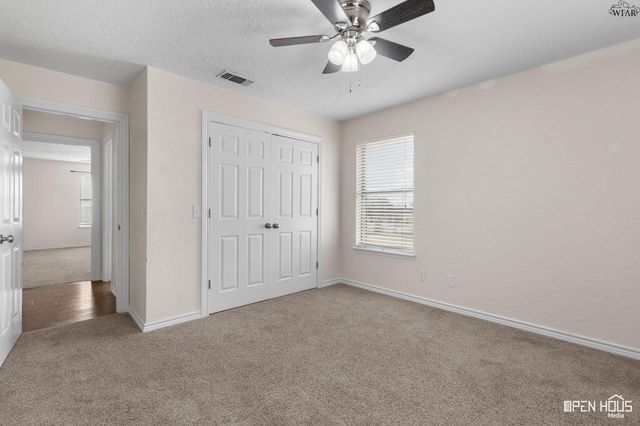 1603 YUCCA STREET, Iowa Park, TX 76367