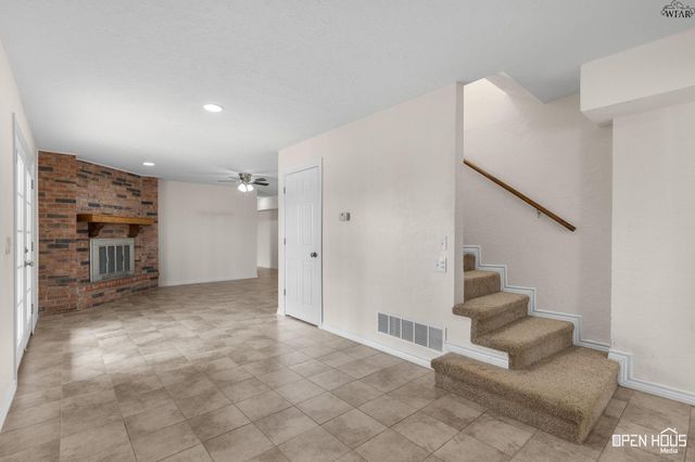 1603 YUCCA STREET, Iowa Park, TX 76367