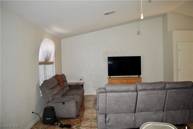 1701 Jernae Court, Las Vegas, NV 89108