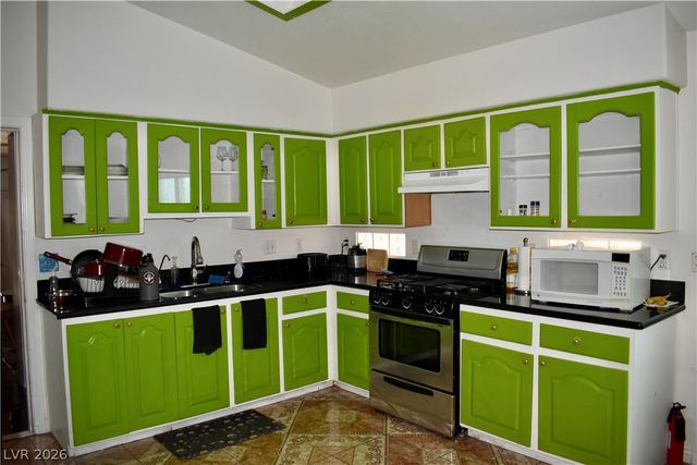 1701 Jernae Court, Las Vegas, NV 89108