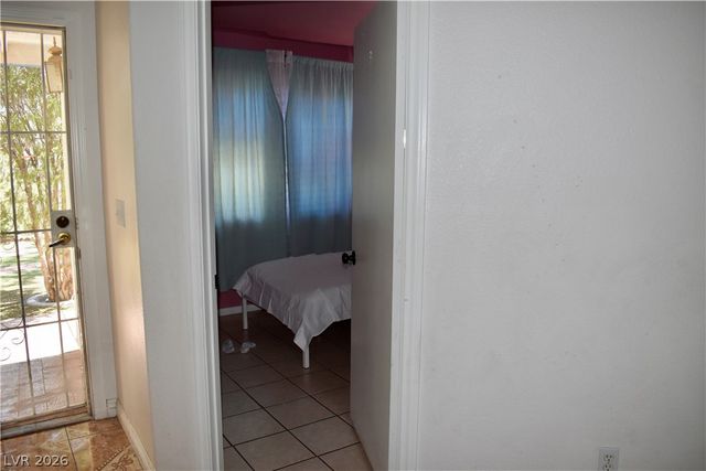 1701 Jernae Court, Las Vegas, NV 89108