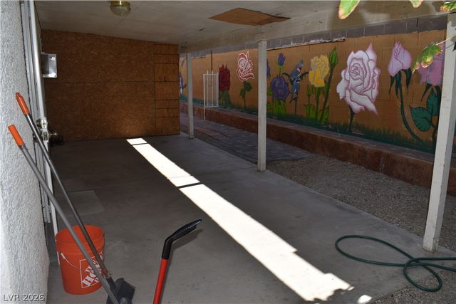 1701 Jernae Court, Las Vegas, NV 89108