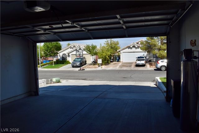 1701 Jernae Court, Las Vegas, NV 89108