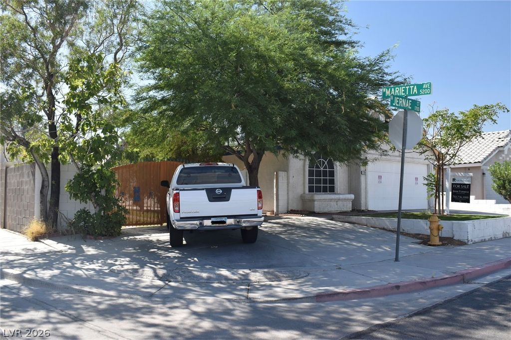 1701 Jernae Court, Las Vegas, NV 89108 — photo 2