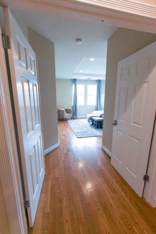 393 Rayos Del Sol Drive, San Jose, CA 95116