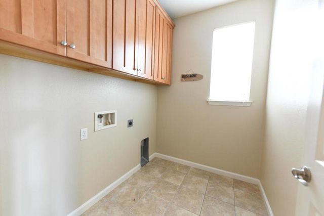 393 Rayos Del Sol Drive, San Jose, CA 95116