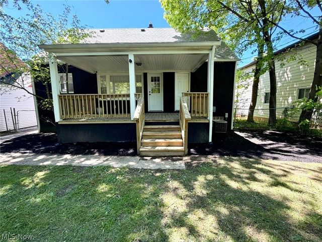 1699 Warrensville Center Road, South Euclid, OH 44121