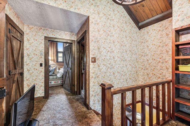 858 Highway 100, W, Centerville, TN 37033