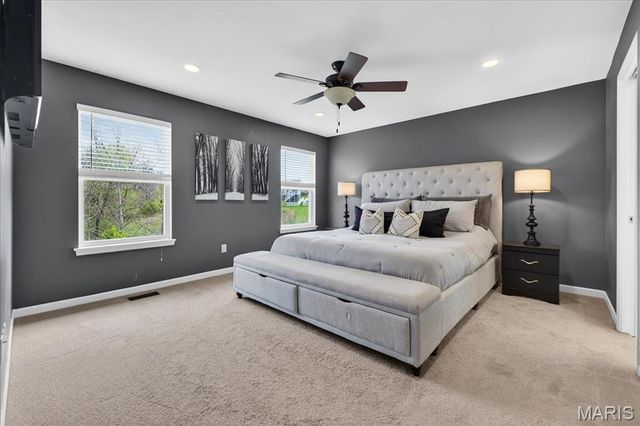 116 Village Glen Court, Wentzville, MO 63385