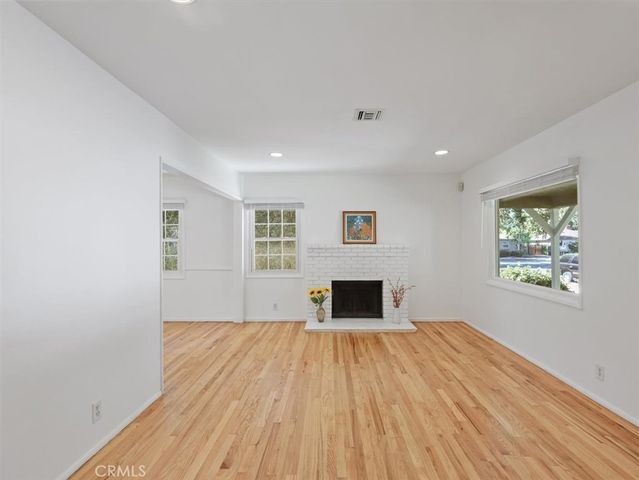 15460 Sylvan Street, Van Nuys, CA 91411