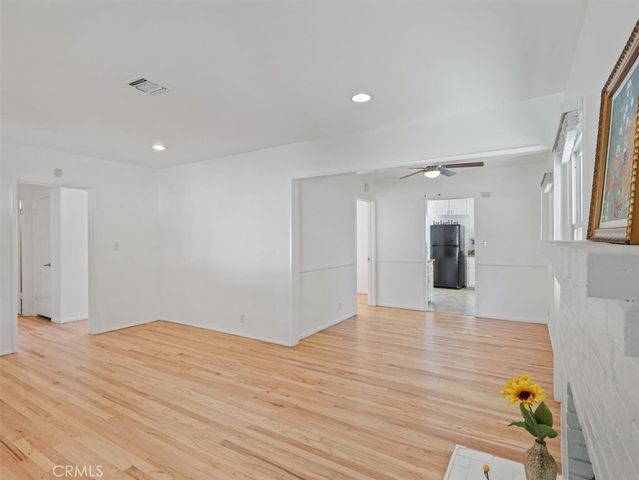 15460 Sylvan Street, Van Nuys, CA 91411