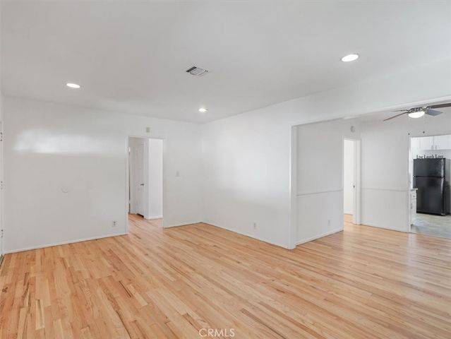 15460 Sylvan Street, Van Nuys, CA 91411