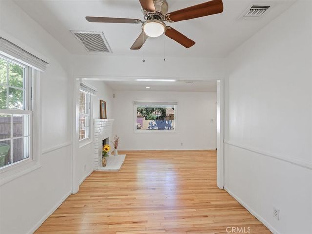 15460 Sylvan Street, Van Nuys, CA 91411