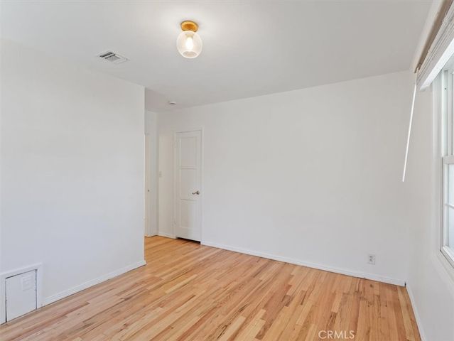 15460 Sylvan Street, Van Nuys, CA 91411