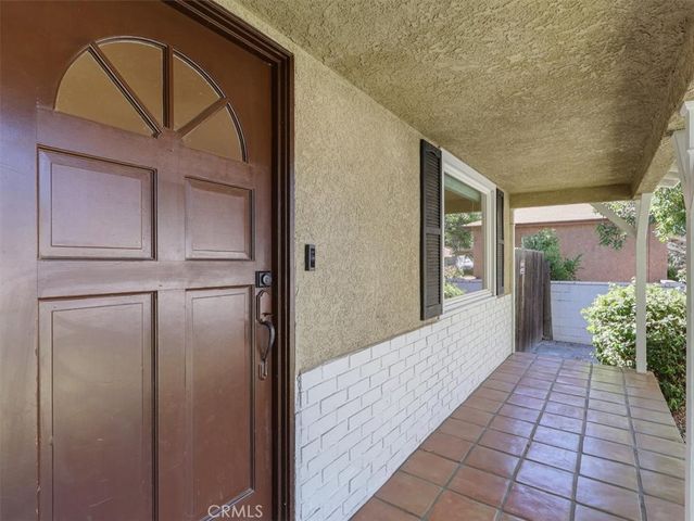 15460 Sylvan Street, Van Nuys, CA 91411
