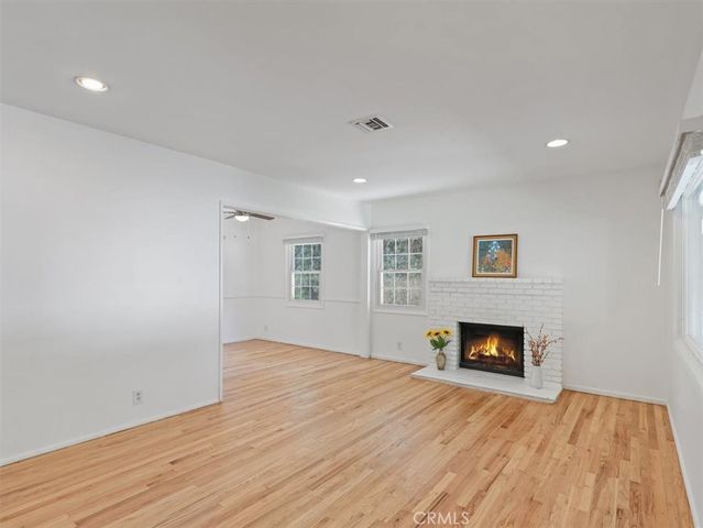 15460 Sylvan Street, Van Nuys, CA 91411