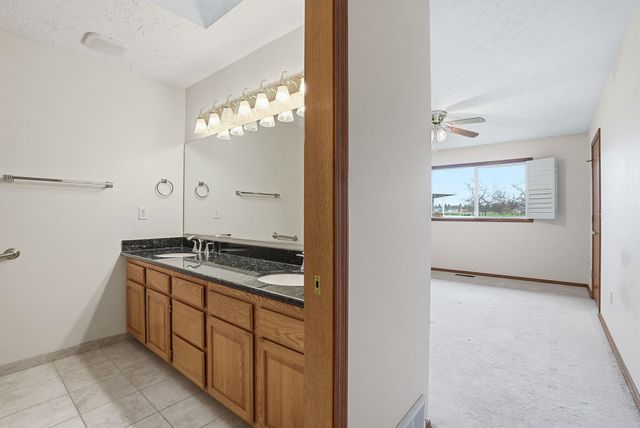 1944 S Century Ln, Spokane Valley, WA 99037