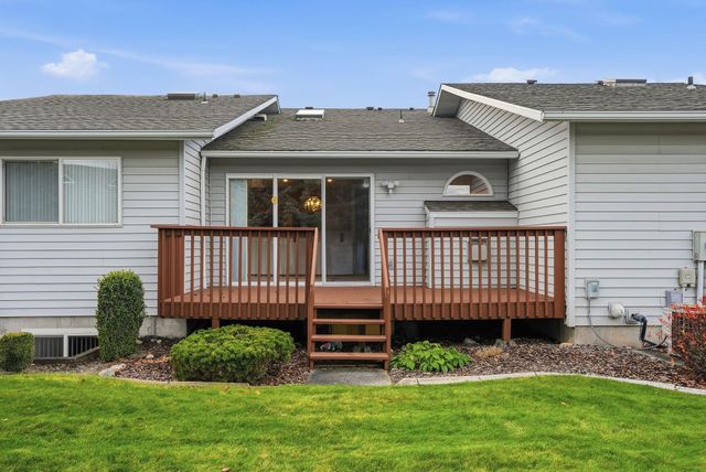 1944 S Century Ln, Spokane Valley, WA 99037