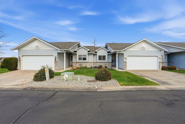 1944 S Century Ln, Spokane Valley, WA 99037