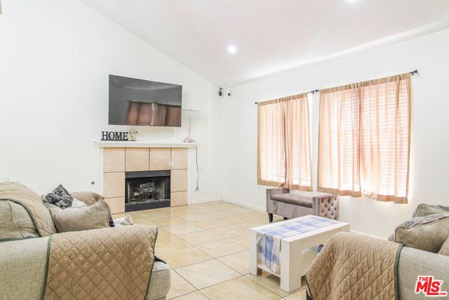 5039 Carlo Court, Palmdale, CA 93552