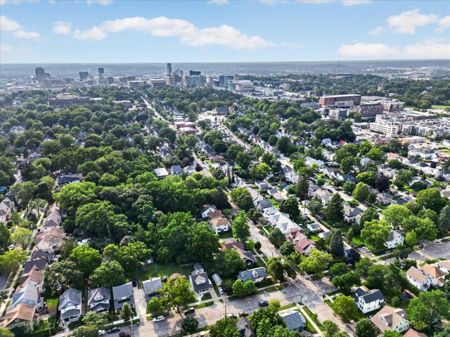 712 Innes Street Ne, City Of Grand Rapids, MI 49503