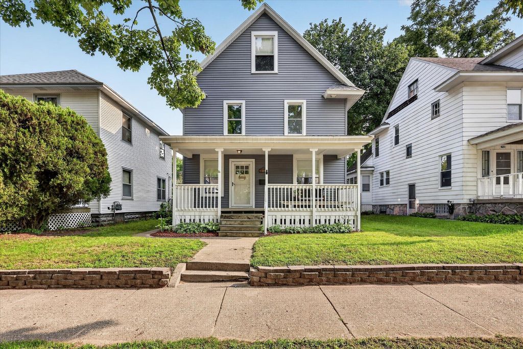 712 Innes Street Ne, City Of Grand Rapids, MI 49503
