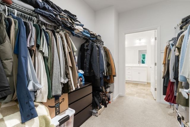 60 Coppersmith Way 304, Canton, MA 02021