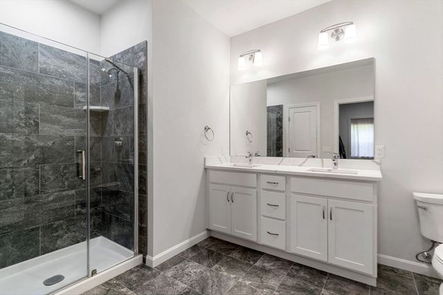 60 Coppersmith Way 304, Canton, MA 02021