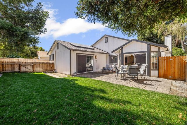 630 Mariah Dr, Yuba City, CA 95991