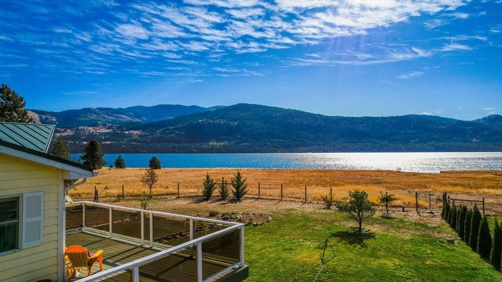 80 Martin Creek Dr, Kettle Falls, WA 99141