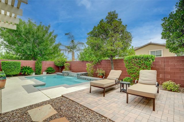 5880 GLORY HEIGHTS Drive, Las Vegas, NV 89135