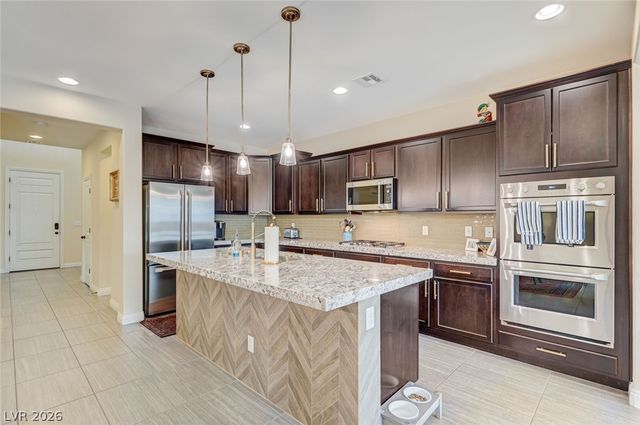 5880 GLORY HEIGHTS Drive, Las Vegas, NV 89135