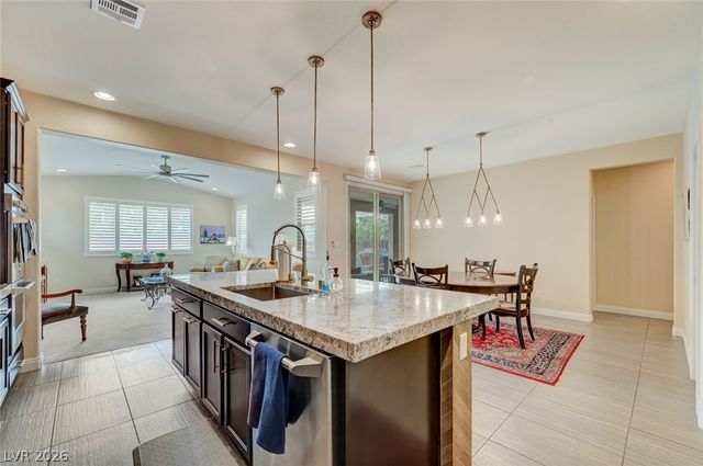 5880 GLORY HEIGHTS Drive, Las Vegas, NV 89135