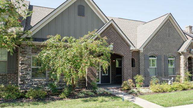 104 Jane Xing, Mount Juliet, TN 37122