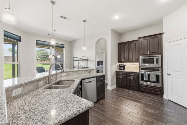 210 Covington Drive, Wylie, TX 75098