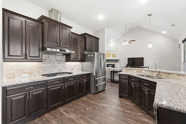 210 Covington Drive, Wylie, TX 75098