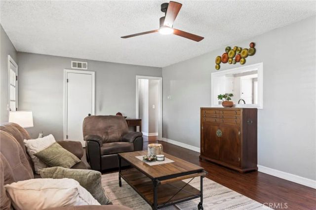 1521 Kenneth Drive, North Tustin, CA 92705