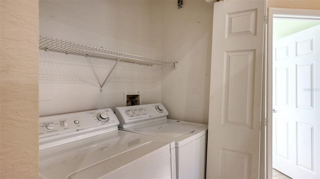 7641 SWEETBAY CIRCLE 7641, Bradenton, FL 34203