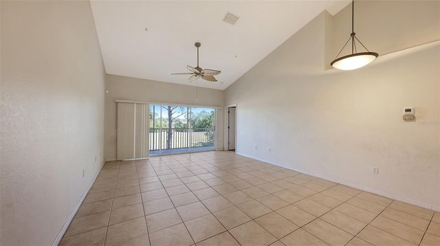 7641 SWEETBAY CIRCLE 7641, Bradenton, FL 34203