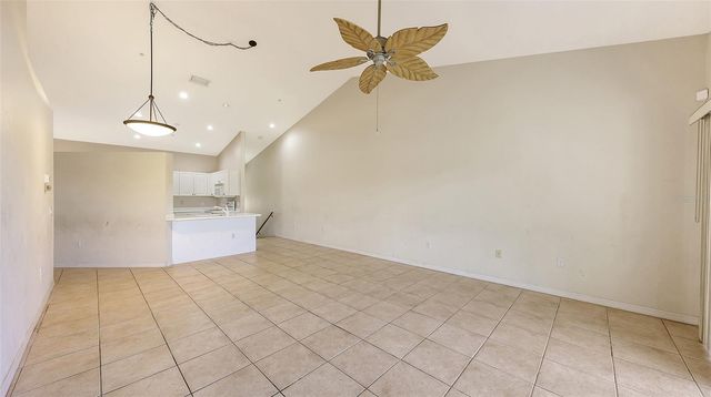 7641 SWEETBAY CIRCLE 7641, Bradenton, FL 34203