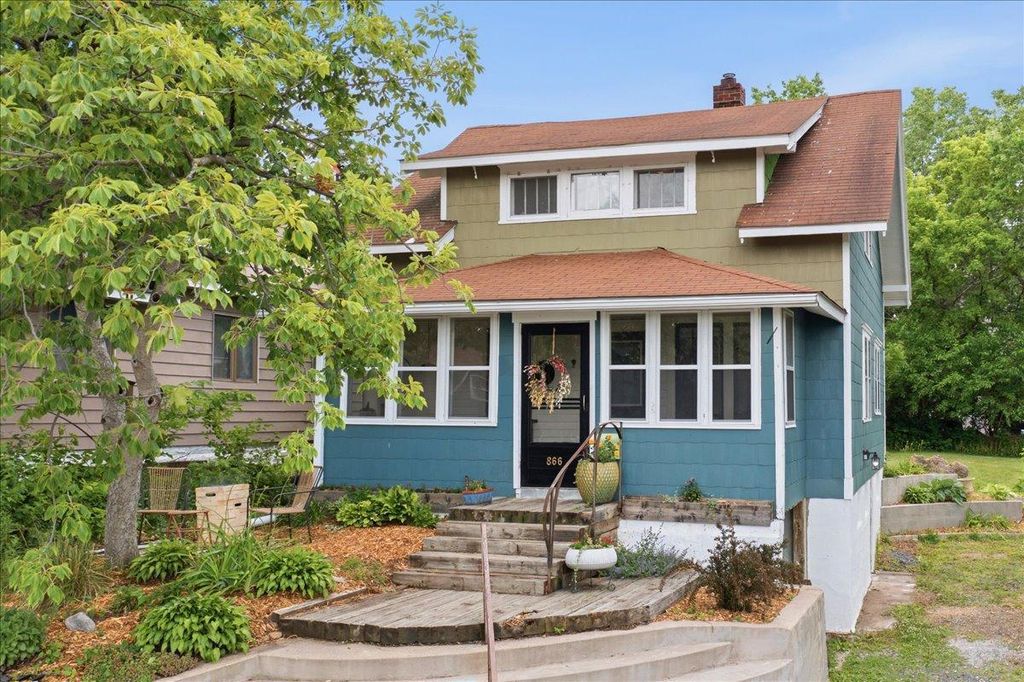 866 Arkwright Street, Saint Paul, MN 55130