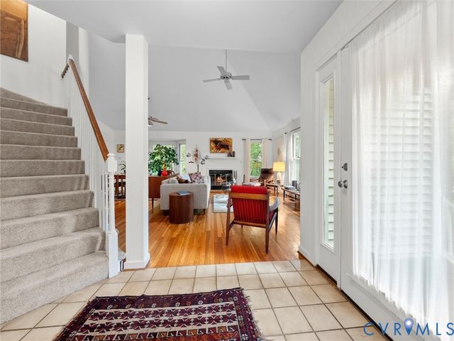 14302 Woods Walk Ln, Midlothian, VA 23112
