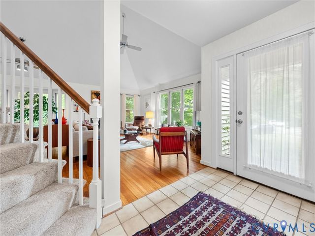 14302 Woods Walk Ln, Midlothian, VA 23112