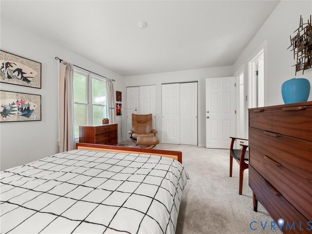 14302 Woods Walk Ln, Midlothian, VA 23112