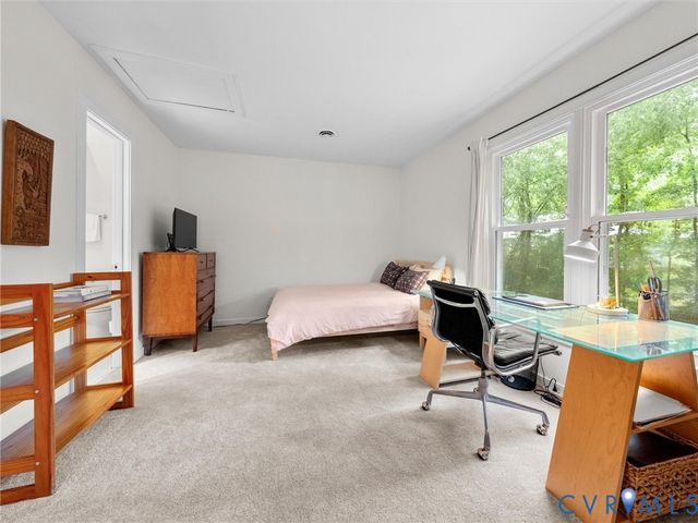 14302 Woods Walk Ln, Midlothian, VA 23112
