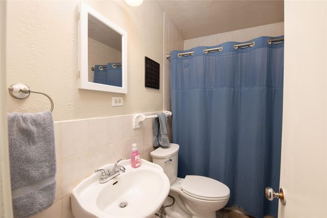 2002 Finley Road, Irving, TX 75062