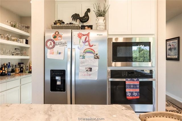 4130 Vintage Estates Court, Bryan, TX 77808