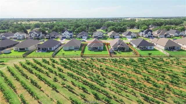 4130 Vintage Estates Court, Bryan, TX 77808